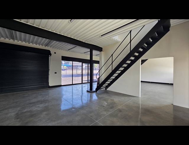 330M² RETAIL TO LET IN EASTLEIGH